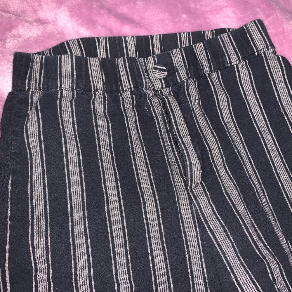 brandy melville high-waisted pants - Picture 4 of 4
